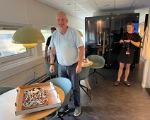 2026-06-30 09-34-26_006 iPhone 13 Pro Niels Johansen afskedskage på sidste arbejdsdag, Telegade